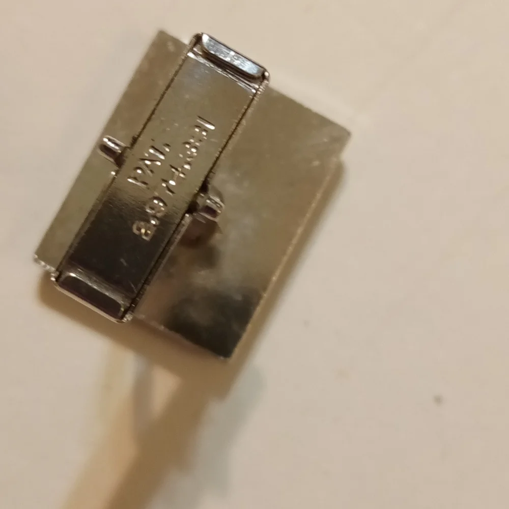 Unbranded Swank Silver Tone Black Square Cufflink Pat 2974381 (Just One)